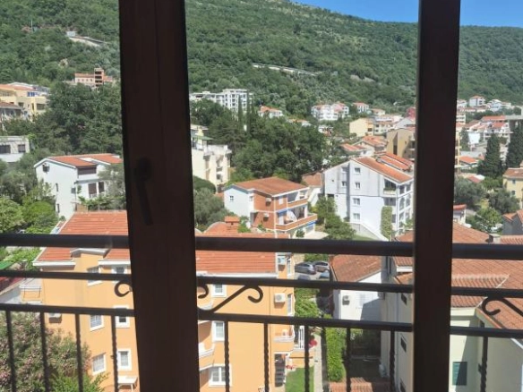 Dvosoban stan 69 m² sa panoramskim pogledom na more – Petrovac, Budva