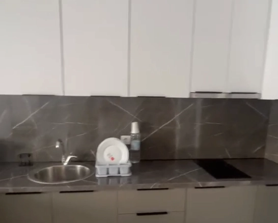 Garsonjera 32 m² u novogradnji sa bazenom i terasom – Ulcinj