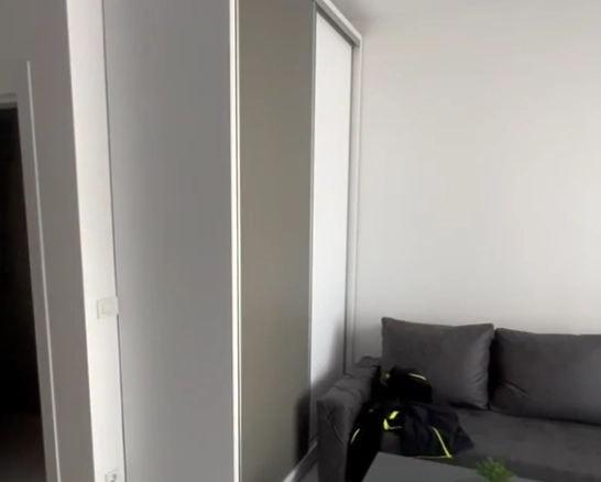 Garsonjera 32 m² u novogradnji sa bazenom i terasom – Ulcinj