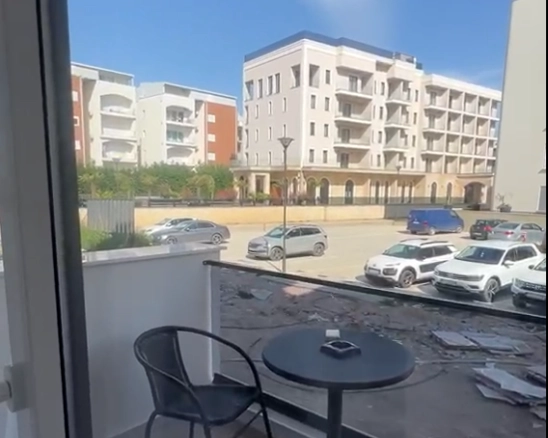 Garsonjera 32 m² u novogradnji sa bazenom i terasom – Ulcinj