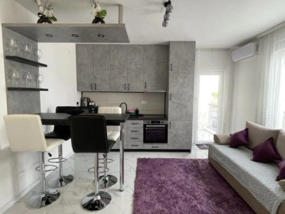 Jednosoban stan 36 m² sa pogledom na more iz spavaće sobe – Đenovići, Herceg Novi