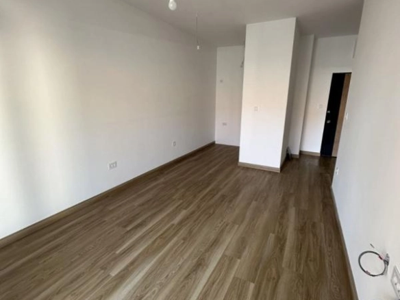 Jednosoban stan 49 m² sa djelimičnim pogledom na more – Lazi, Budva