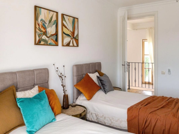 Kuća 353 m² sa bazenom i pogledom na more – Ratiševina, Herceg Novi
