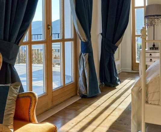 Kuća 353 m² sa bazenom i pogledom na more – Ratiševina, Herceg Novi