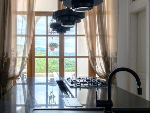 Kuća 353 m² sa bazenom i pogledom na more – Ratiševina, Herceg Novi