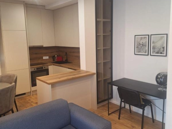 Jednosoban stan 70 m² sa terasom od 20 m² – Mrčevac, Tivat
