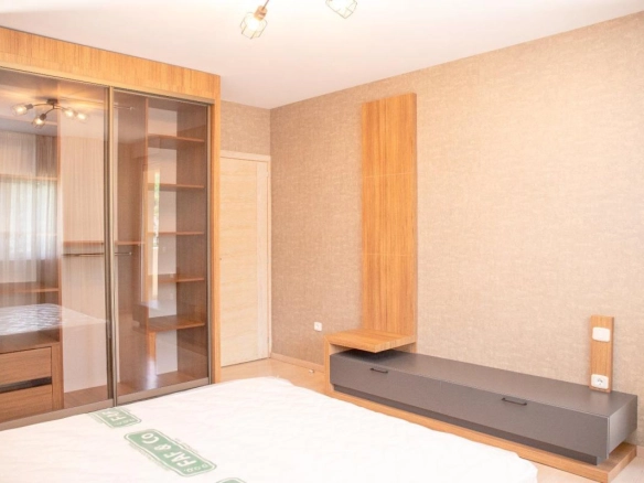 Jednosoban stan 55 m² u kompleksu sa bazenom – Bečići, Budva