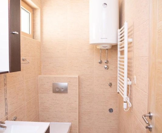 Jednosoban stan 55 m² u kompleksu sa bazenom – Bečići, Budva