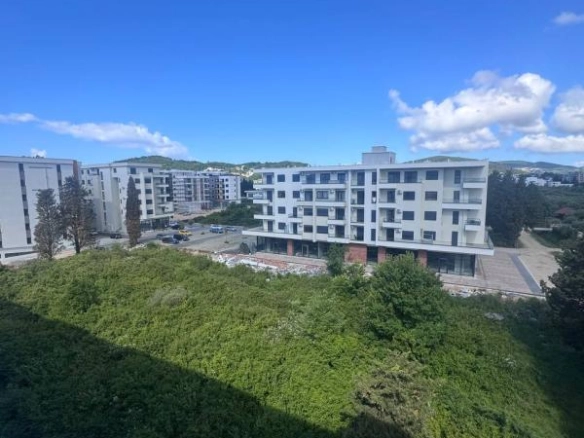 Jednosoban stan 40 m² na prvom spratu nove kuće u izgradnji – Ulcinj