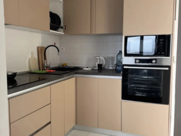 Trosoban dupleks stan 90 m² sa pogledom na more – Babin Do, Budva
