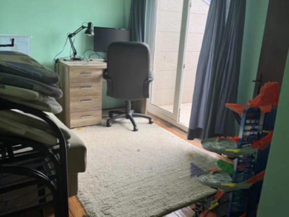 Trosoban dupleks stan 90 m² sa pogledom na more – Babin Do, Budva
