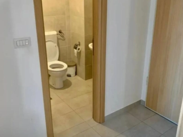 Izdavanje: Jednosoban stan 45 m² sa terasom – Stari aerodrom, Podgorica