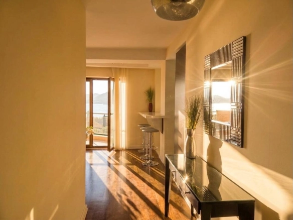 Jednosoban stan 57 m² sa panoramskim pogledom na more – Kamenovo, Budva