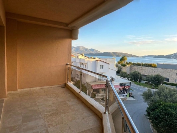 Jednosoban stan 57 m² sa panoramskim pogledom na more – Kamenovo, Budva