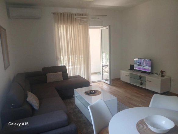 Jednosoban stan 46 m² sa pogledom na more – Bečići, Budva