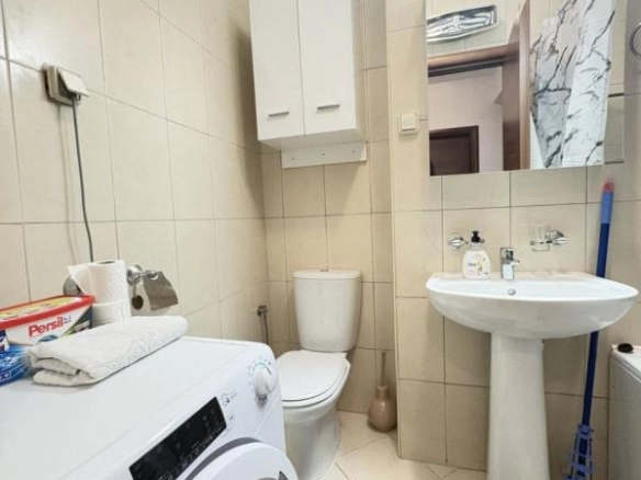 Izdavanje: Dvosoban stan 60 m² sa terasom i parkingom – City kvart, Podgorica
