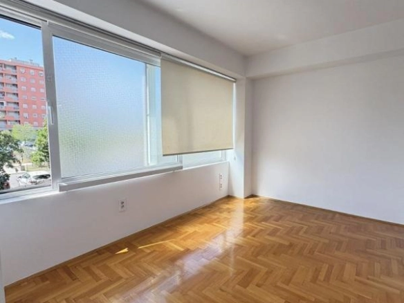 Izdavanje: Dvosoban stan 60 m² sa terasom i parkingom – City kvart, Podgorica