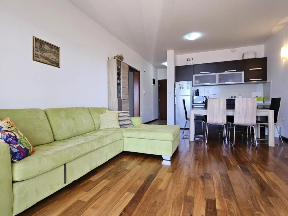 Dvosoban stan 90 m² sa pogledom na more – Donja Lastva, Tivat