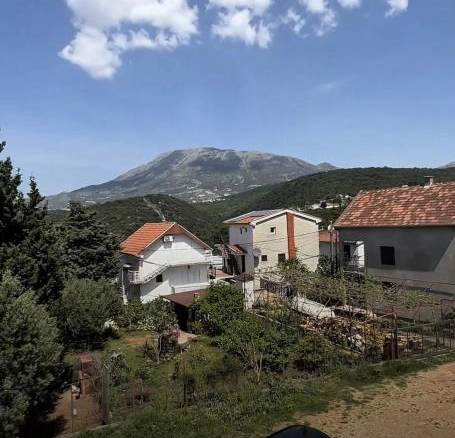 Kuća 78 m² na placu od 261 m², blizu mora – Utjeha, Bar