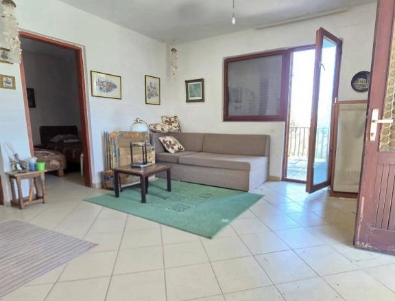 Kuća 78 m² na placu od 261 m², blizu mora – Utjeha, Bar