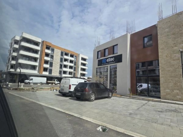 Jednosoban stan 65 m² u novogradnji blizu Velike plaže – Ulcinj