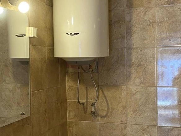Dva stana po 34 m², jednosoban i garsonjera – Konik, Podgorica