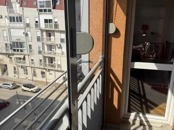 Izdavanje: Jednosoban stan u novogradnji sa liftom – Ljubović, Podgorica