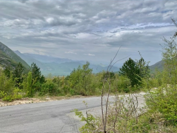 Plac 11857 m² sa pogledom na dolinu i planine – Sutorman, Bar