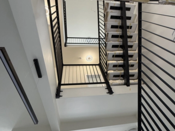 Porodična kuća 200 m² na placu od oko 1000 m² – Buljarica, Budva