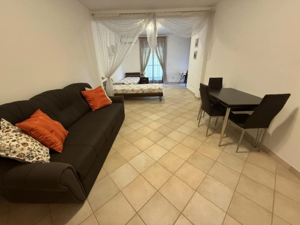 Trosoban stan 99 m² sa terasom od 38 m² – Petrovac, Budva