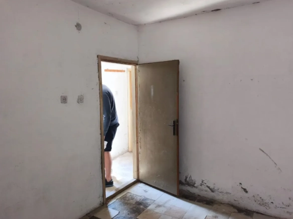 Kuća 41 m² na placu od 173 m² u ravnom dijelu – Sutomore, Bar