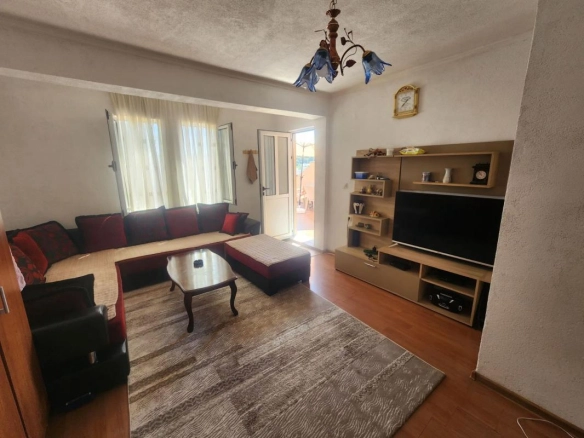 Kuća 120 m² sa dva sprata i odvojenim ulazima – Đerane, Ulcinj