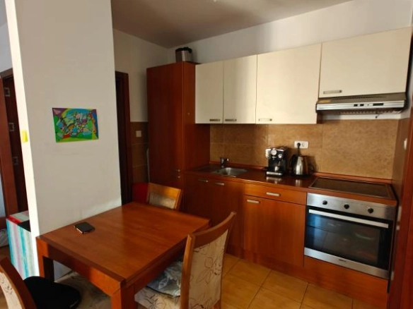Jednosoban stan 49 m² u novogradnji sa liftom – Lazi, Budva
