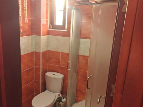 Jednosoban stan 49 m² u novogradnji sa liftom – Lazi, Budva