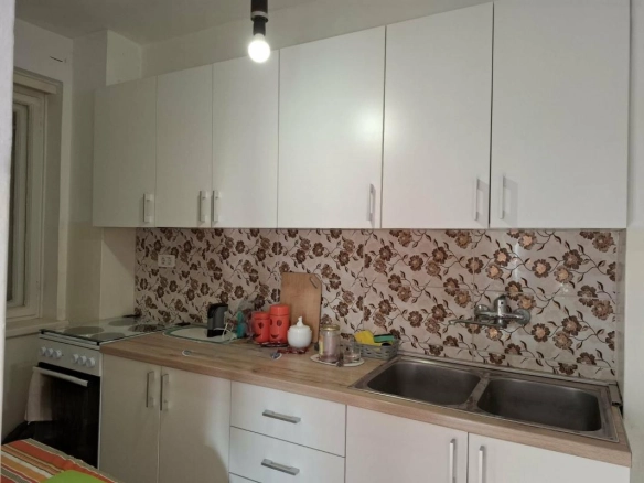 Trosoban stan 73 m² sa pogledom na more – Herceg Novi