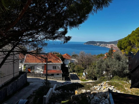Kuća 300 m² sa pogledom na more i bazenom – Ratac, Bar