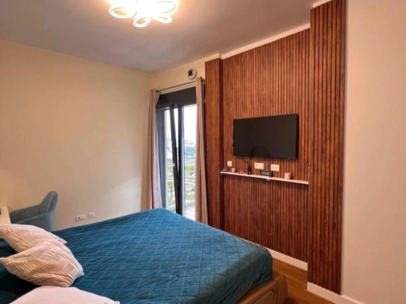 Jednosoban stan 70 m² sa terasom i pogledom na more – Soho City, Bar