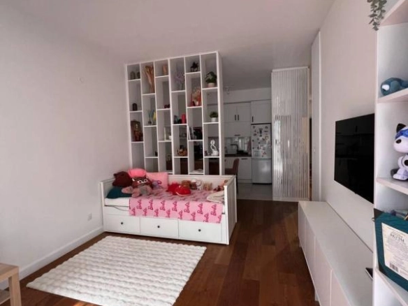 Jednosoban stan 70 m² sa terasom i pogledom na more – Soho City, Bar
