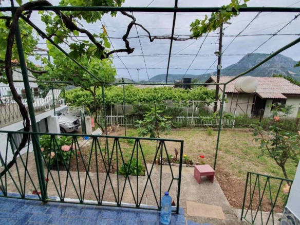 Kuća 117 m² sa terasom od 30 m² u mirnom dijelu – Sutomore, Bar