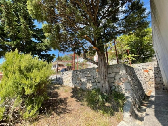 Kuća 49 m² sa pogledom na more na placu od 200 m² – Sutomore, Bar
