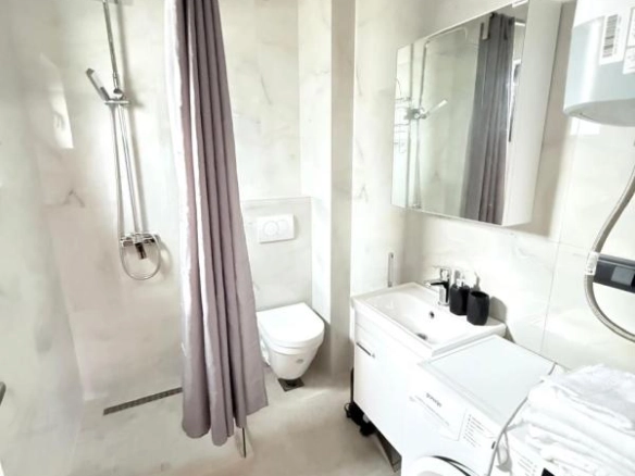 Jednosoban stan 45 m² sa djelimičnim pogledom na more – Dobra Voda, Bar