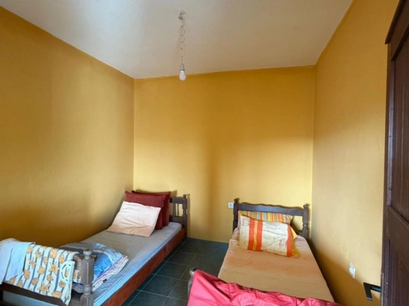Kuća 60 m² na brdu za renoviranje – Sutomore, Bar