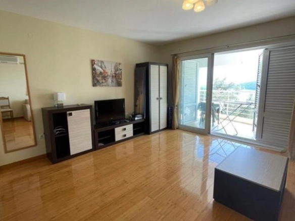 Jednosoban stan 63 m² sa pogledom na more – Herceg Novi