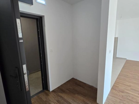 Dvosoban stan 69 m² sa pogledom na more u novogradnji – Ilino, Bar