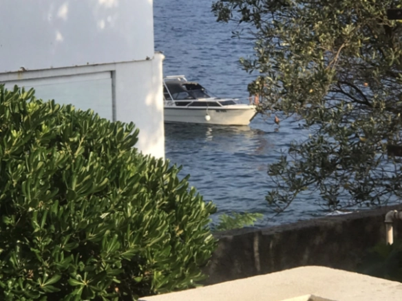 Jednosoban stan 33 m² sa privatnim dvorištem 20 m od mora – Herceg Novi