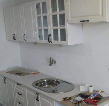 Kuća 90 m² sa pogledom na more i potencijalom za izdavanje – Dobra Voda, Bar
