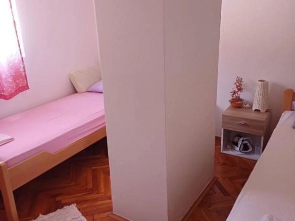 Dvosoban stan 63 m² na dva nivoa sa dvije terase – Velji Vinogradi, Budva