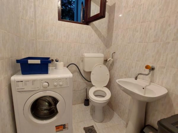 Izdavanje: Dvosoban stan 91 m² u prizemlju sa terasom – Šušanj, Bar