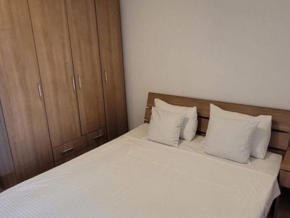 Izdavanje: Dvosoban dupleks stan 90 m² sa pogledom na planine – Sutomore, Bar