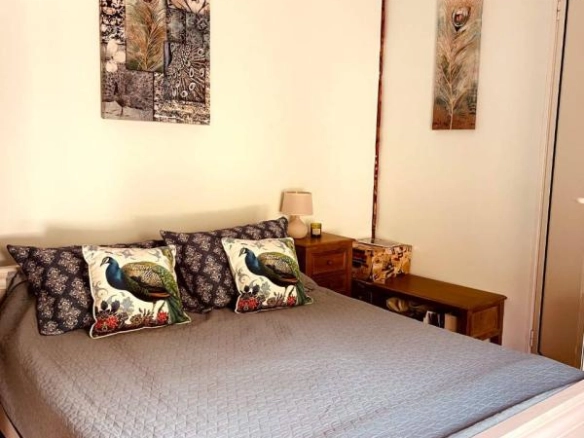 Izdavanje: Kuća 210 m² na tri sprata sa pogledom na more – Kruče, Ulcinj